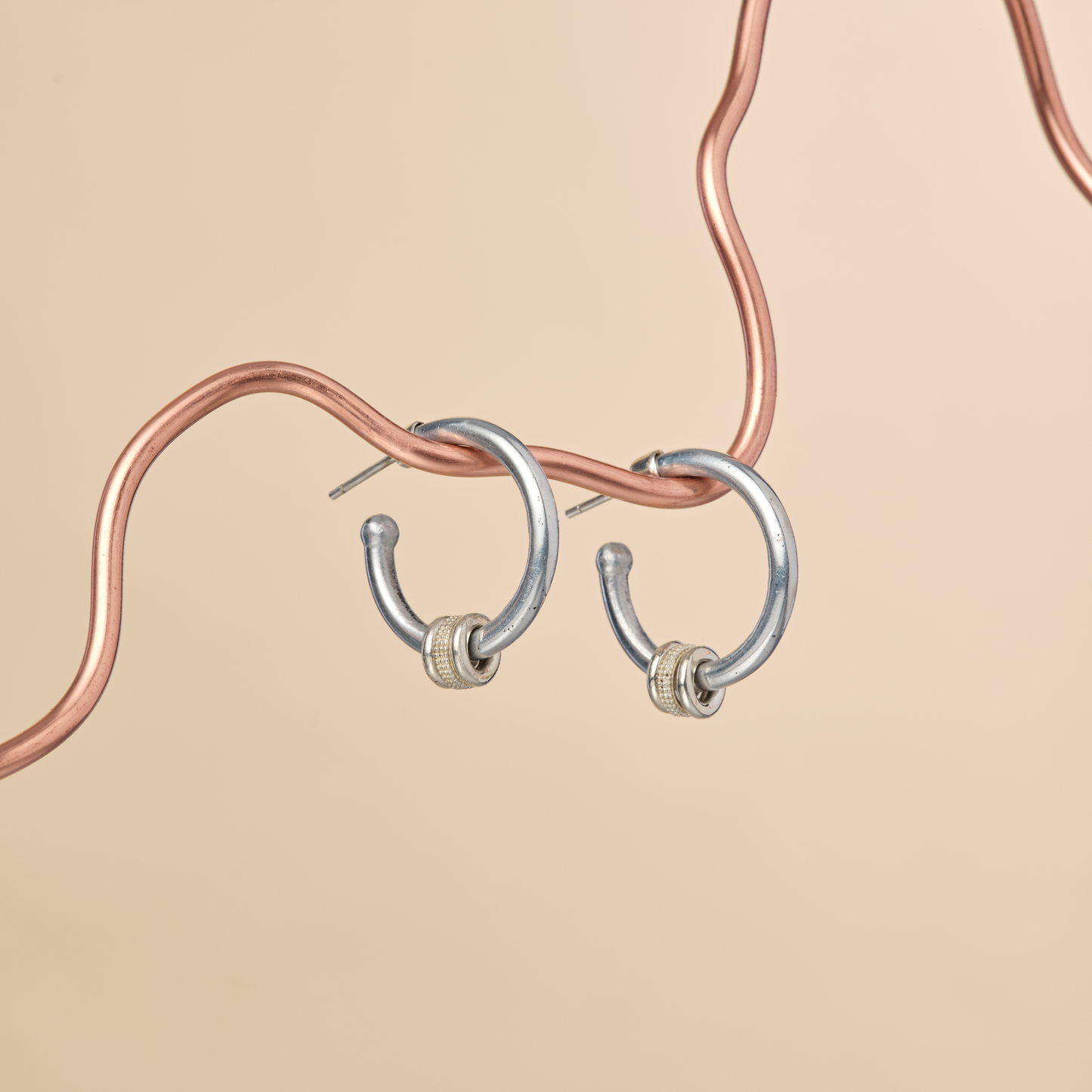 ORBIT HOOPS